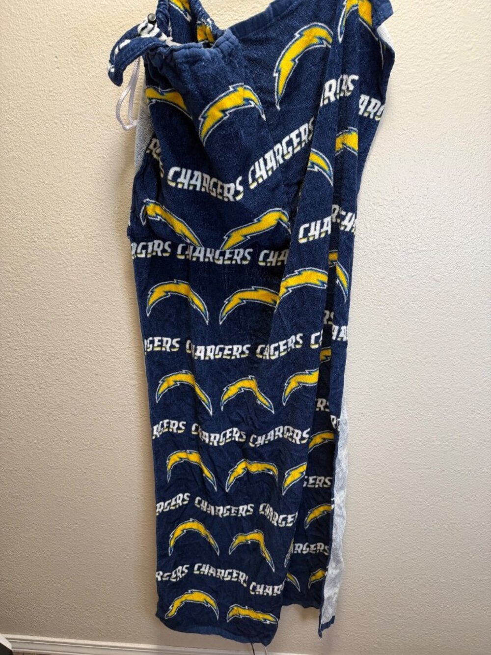NFL Chargers Logo Drawstring Beach Towel Backpack By McArthur 100% Cotton Blue &